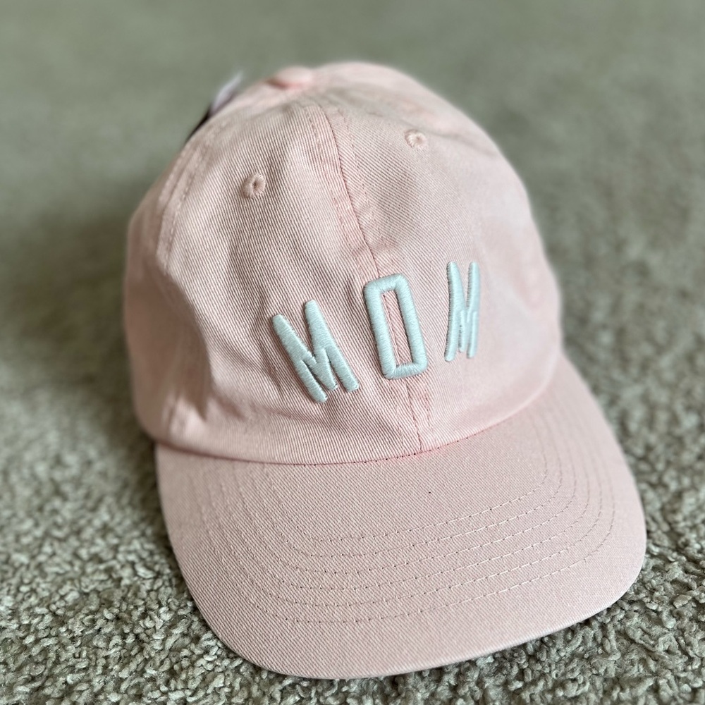 Women’s Pink Mud Pie “Mom” Adjustable Baseball hat - NWT
